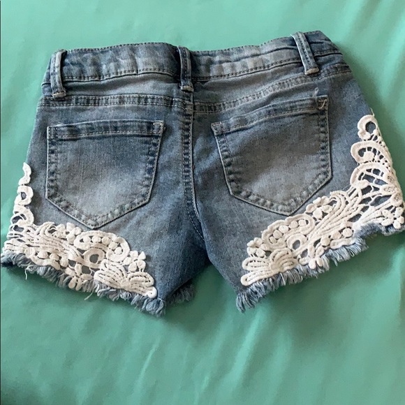 shorts - Picture 2 of 3